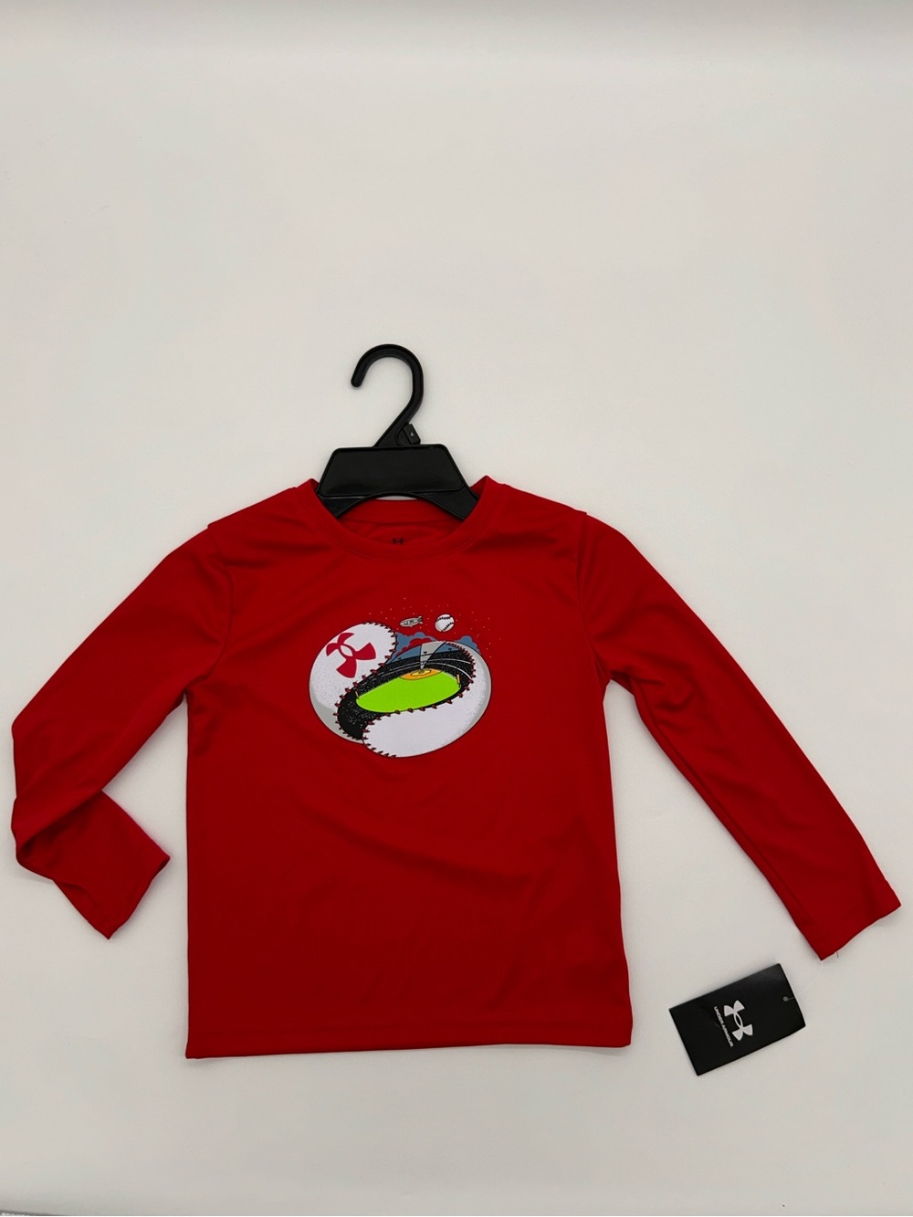 Under Armour Kids Size 4 Red Baseball themed Shirt